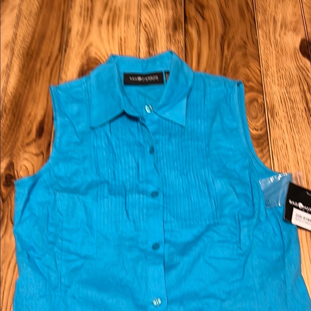 Sag Harbor Blue Sleeveless Button Down Shirt NWT - Picture 3 of 7
